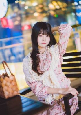 黑寡妇一夜毛片免费看