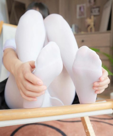 《新任女教师20》在线观看