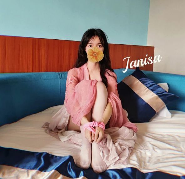 大胸美女在线观看