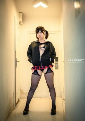 《出轨的女人》激情